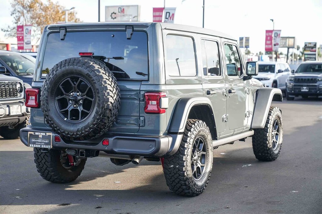 New 2026 Jeep Wrangler Sport SUV