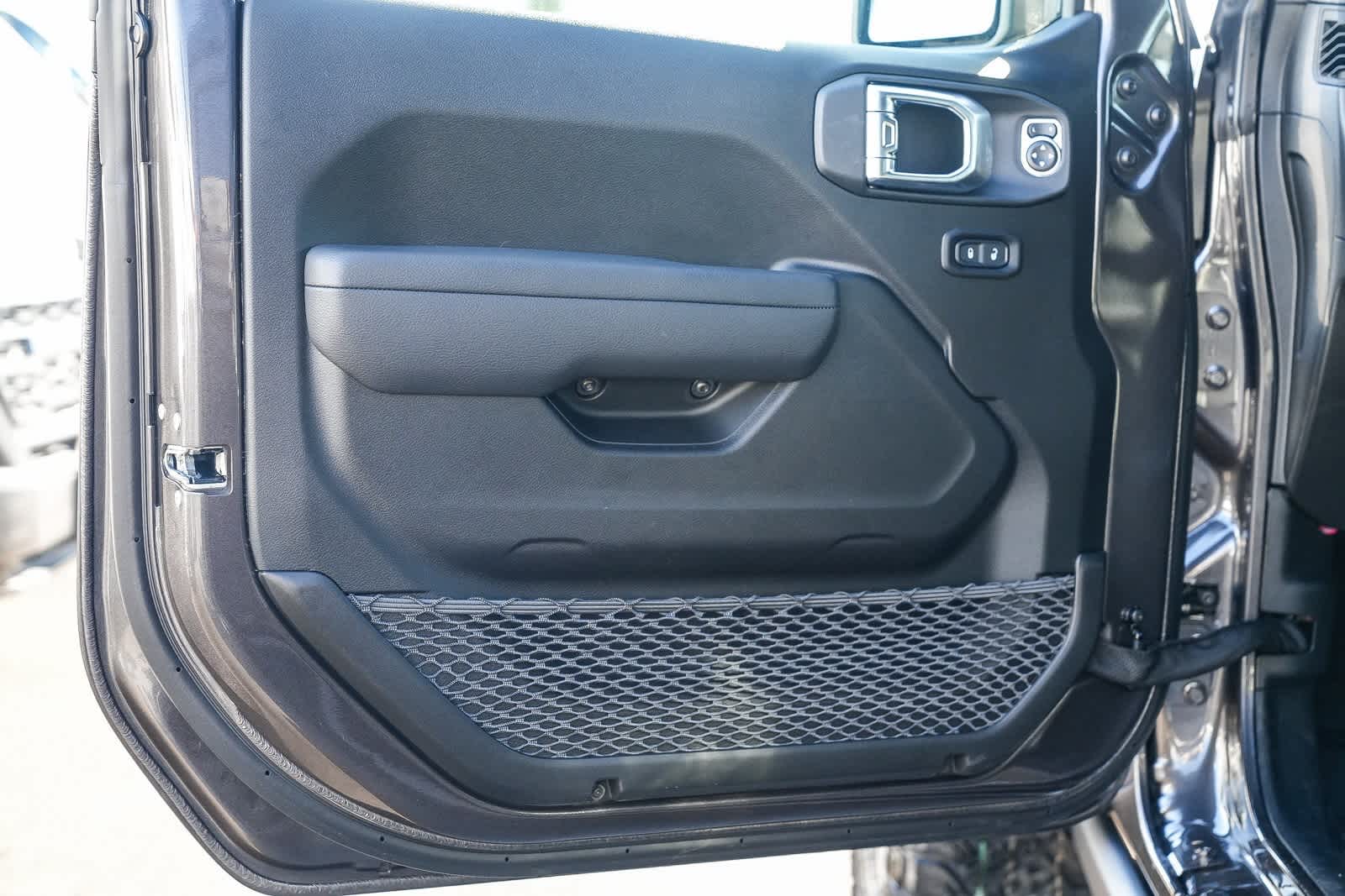 Thumbnail: 2026 Jeep Wrangler - 21