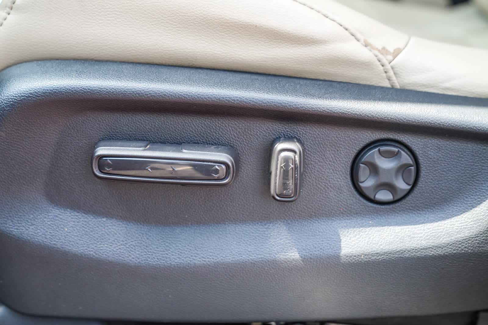 Thumbnail: 2017 Honda CR-V - 20