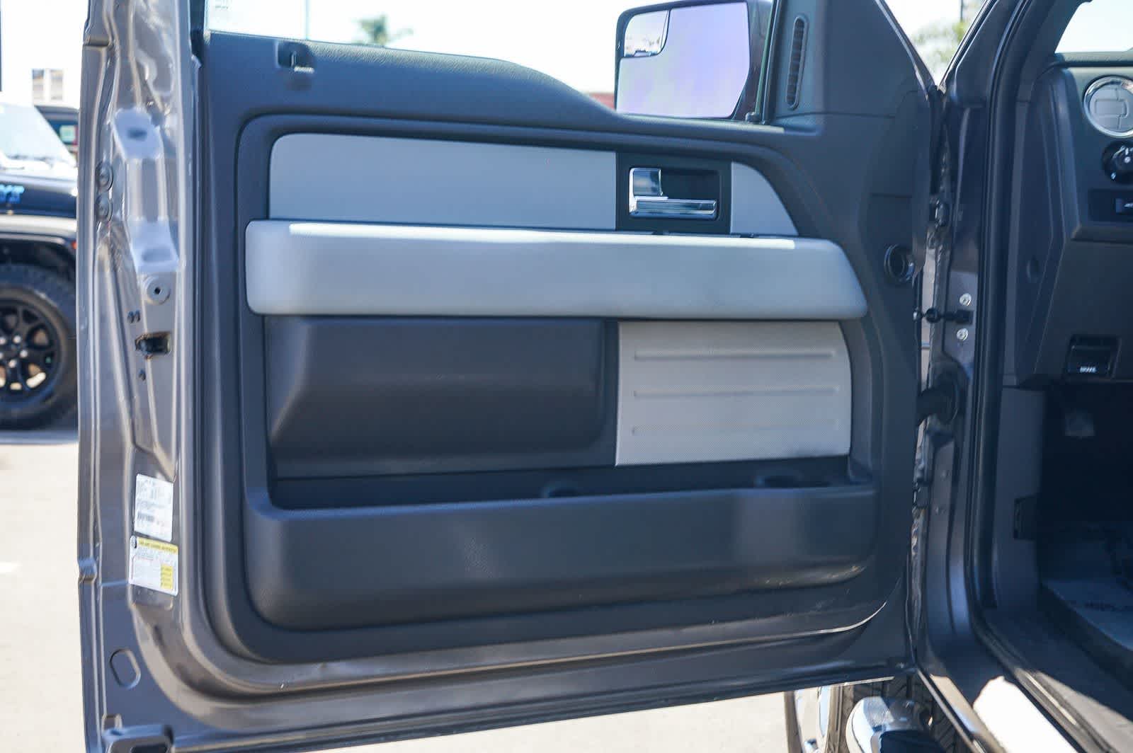 Thumbnail: 2014 Ford F-150 - 17