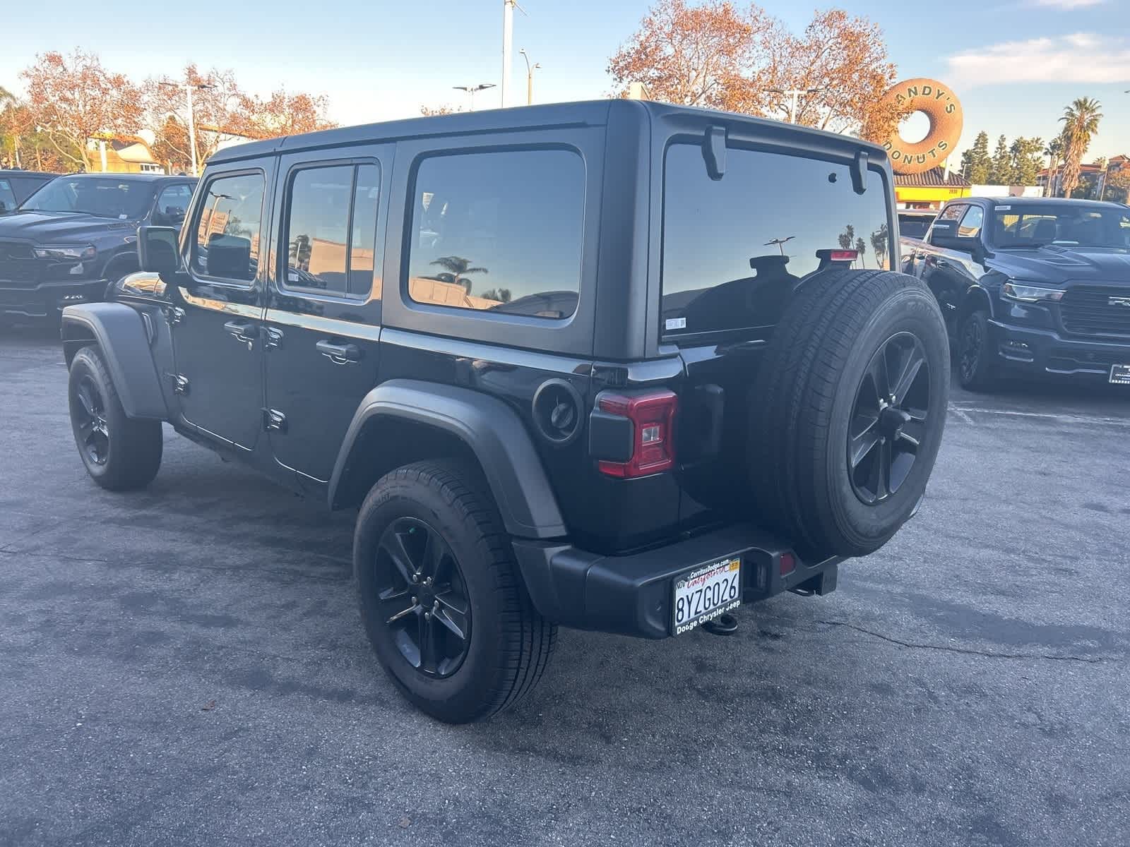 Thumbnail: 2021 Jeep Wrangler - 5