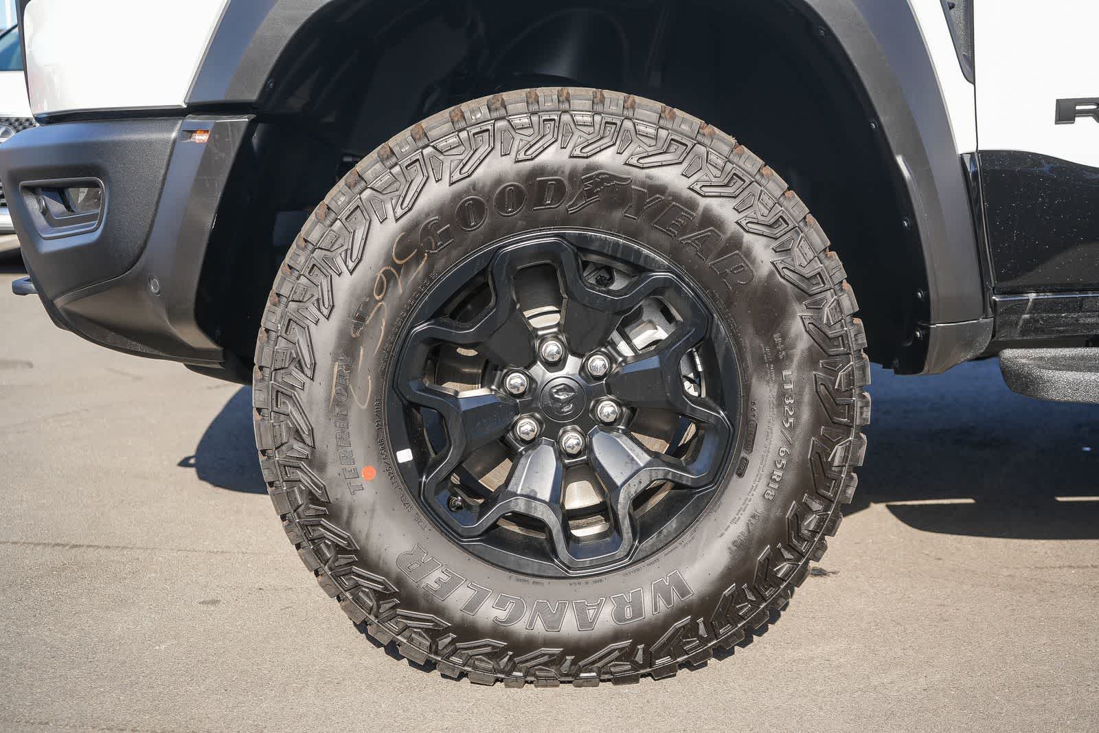 Thumbnail: 2026 RAM 1500 - 11