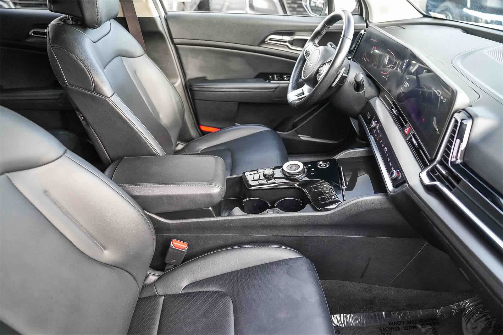 Thumbnail: 2023 Kia Sportage - 15