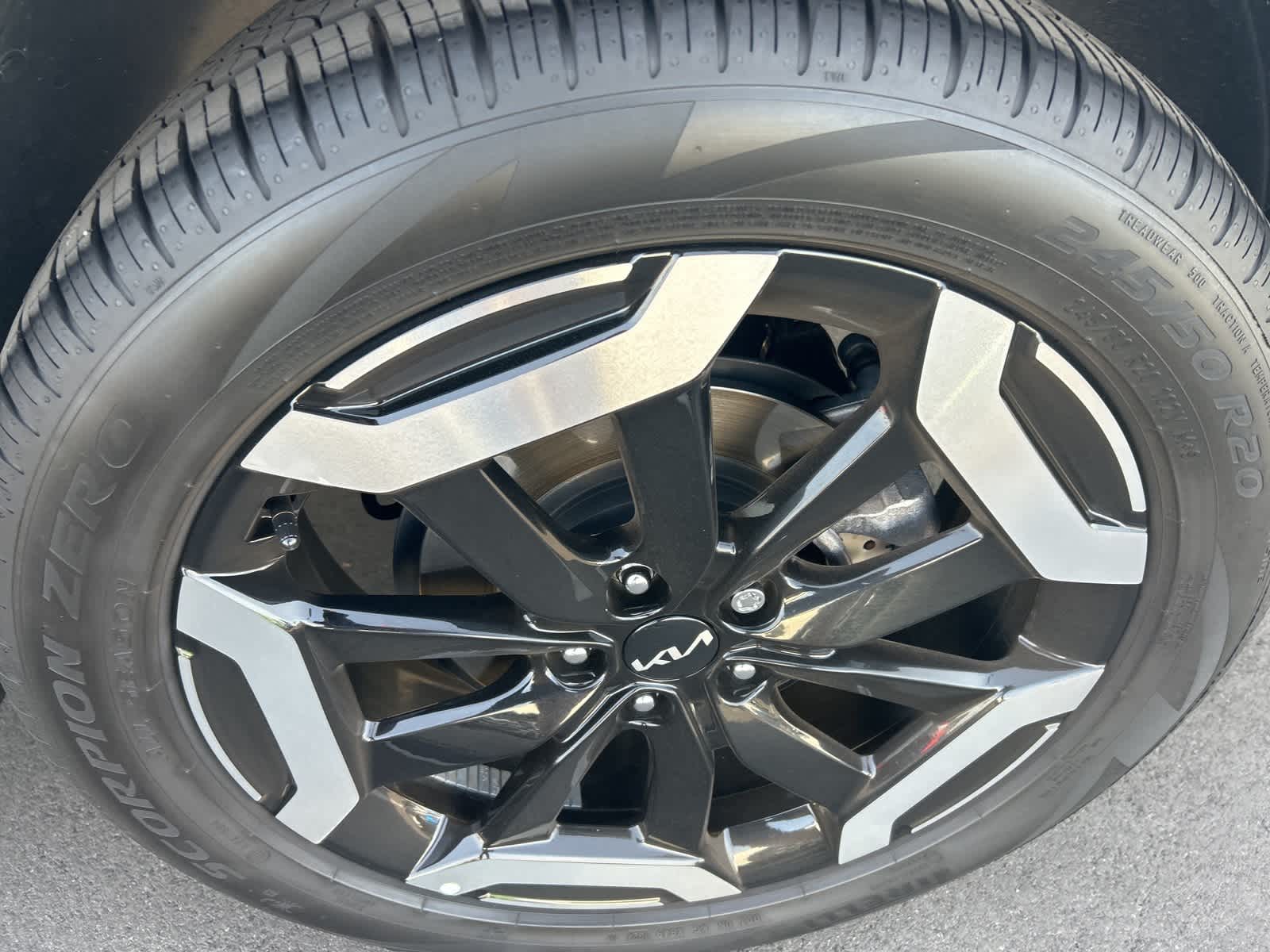 Thumbnail: 2024 Kia Telluride - 15