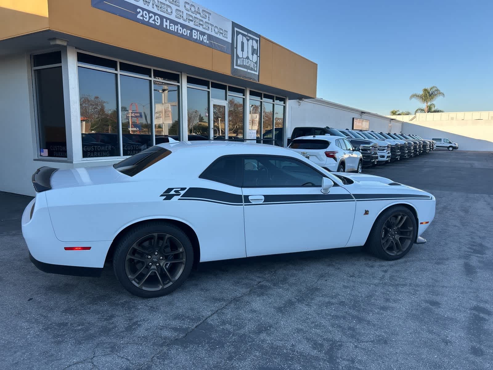 Thumbnail: 2021 Dodge Challenger - 9