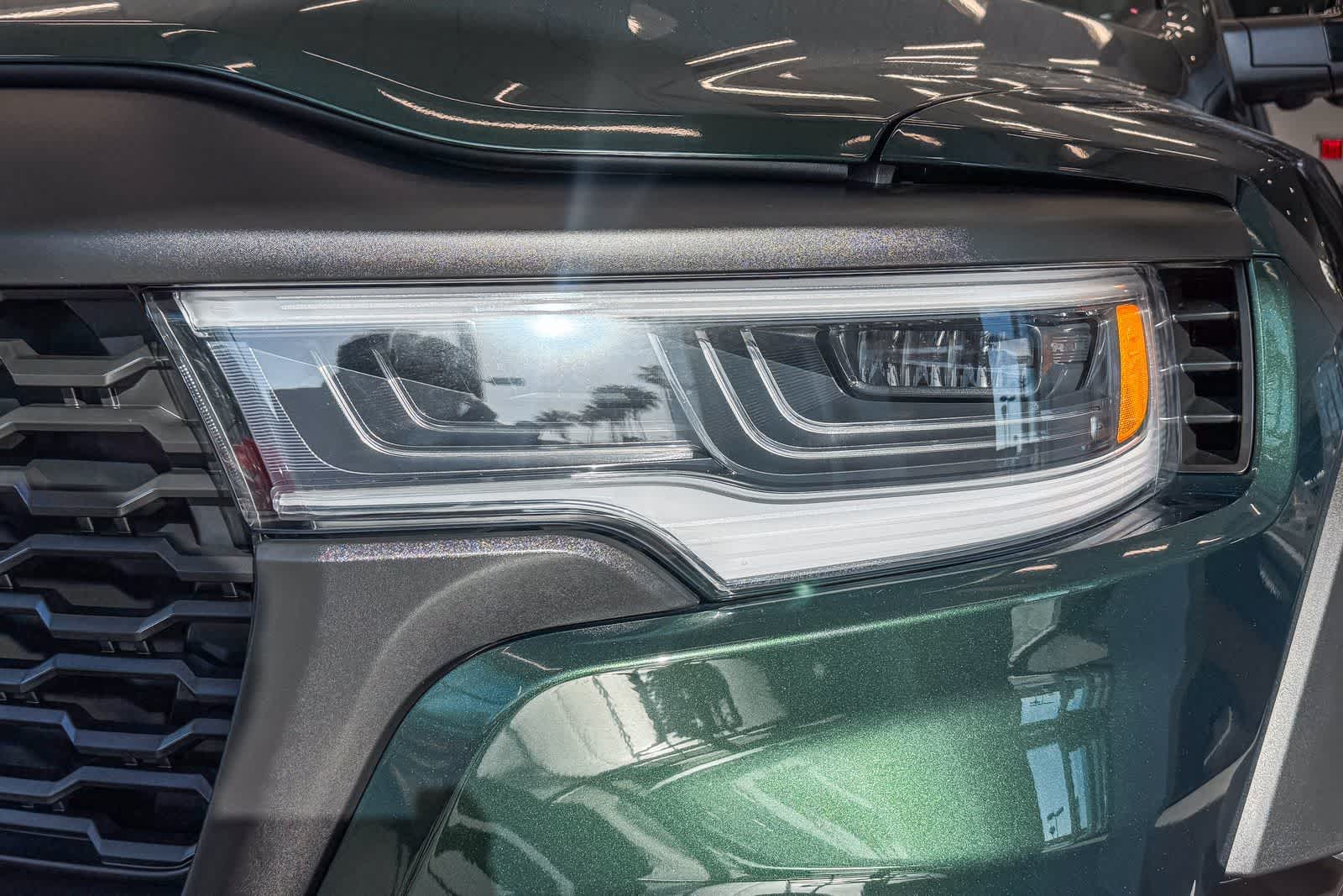 Thumbnail: 2026 RAM 1500 - 4