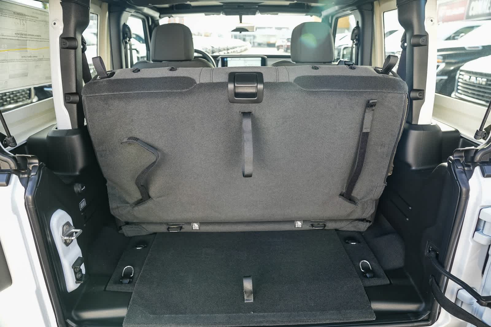 Thumbnail: 2026 Jeep Wrangler - 11