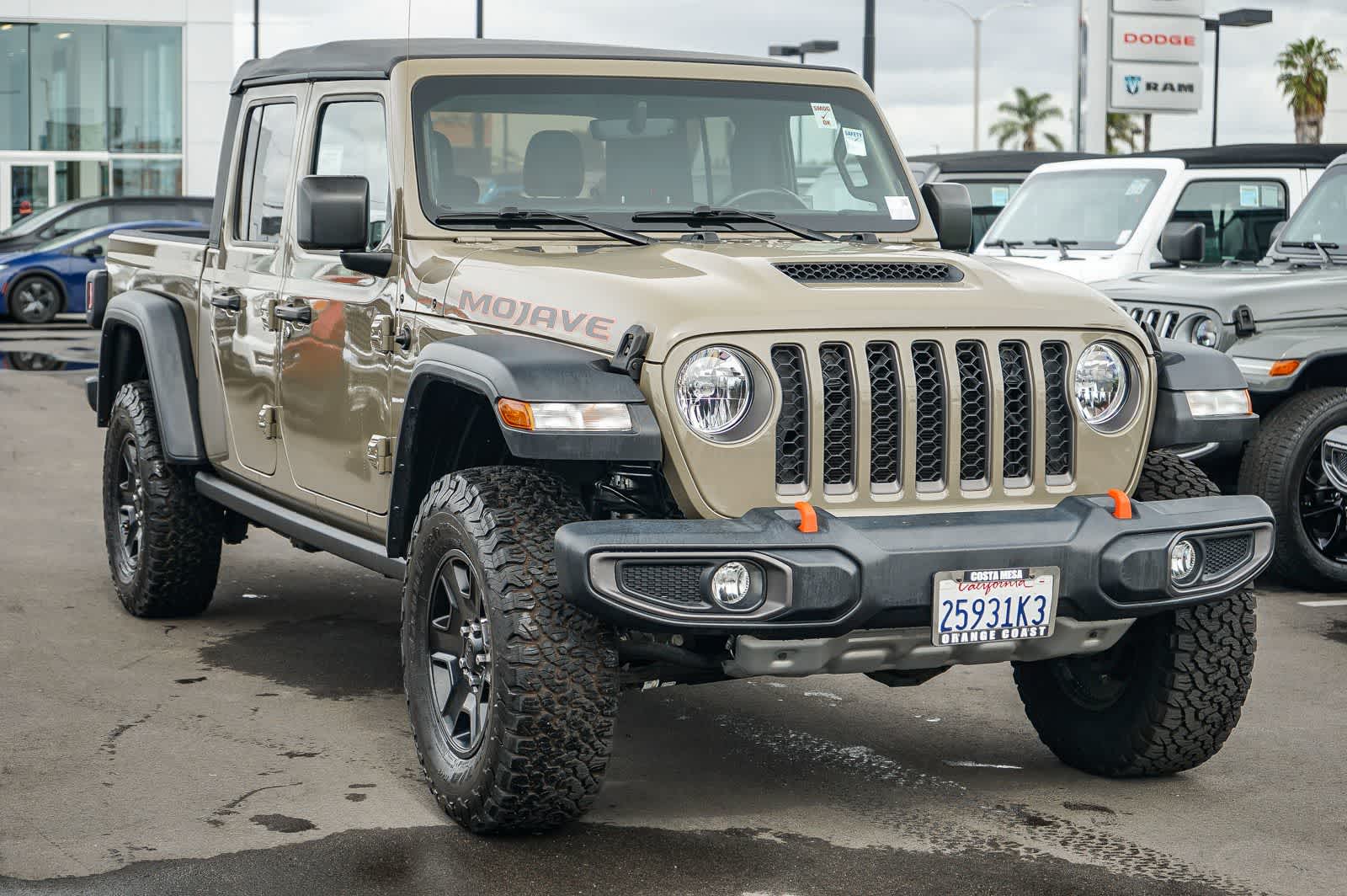 Thumbnail: 2020 Jeep Gladiator - 3