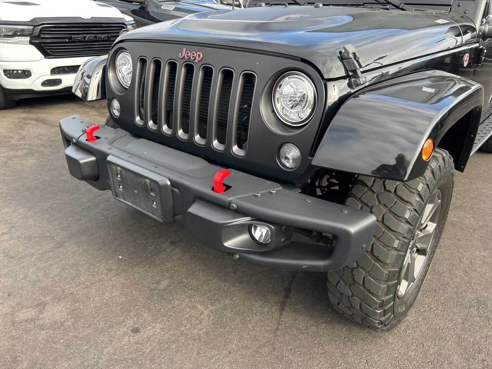 Thumbnail: 2017 Jeep Wrangler - 9