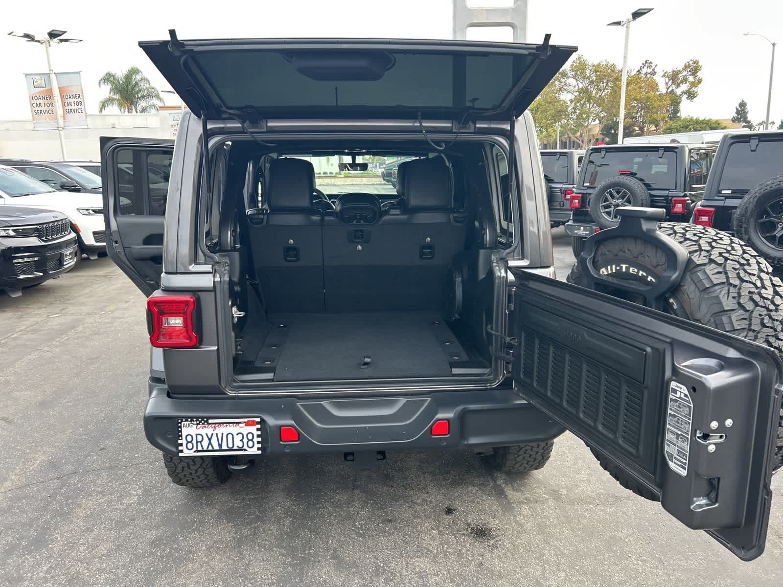 Thumbnail: 2020 Jeep Wrangler - 30