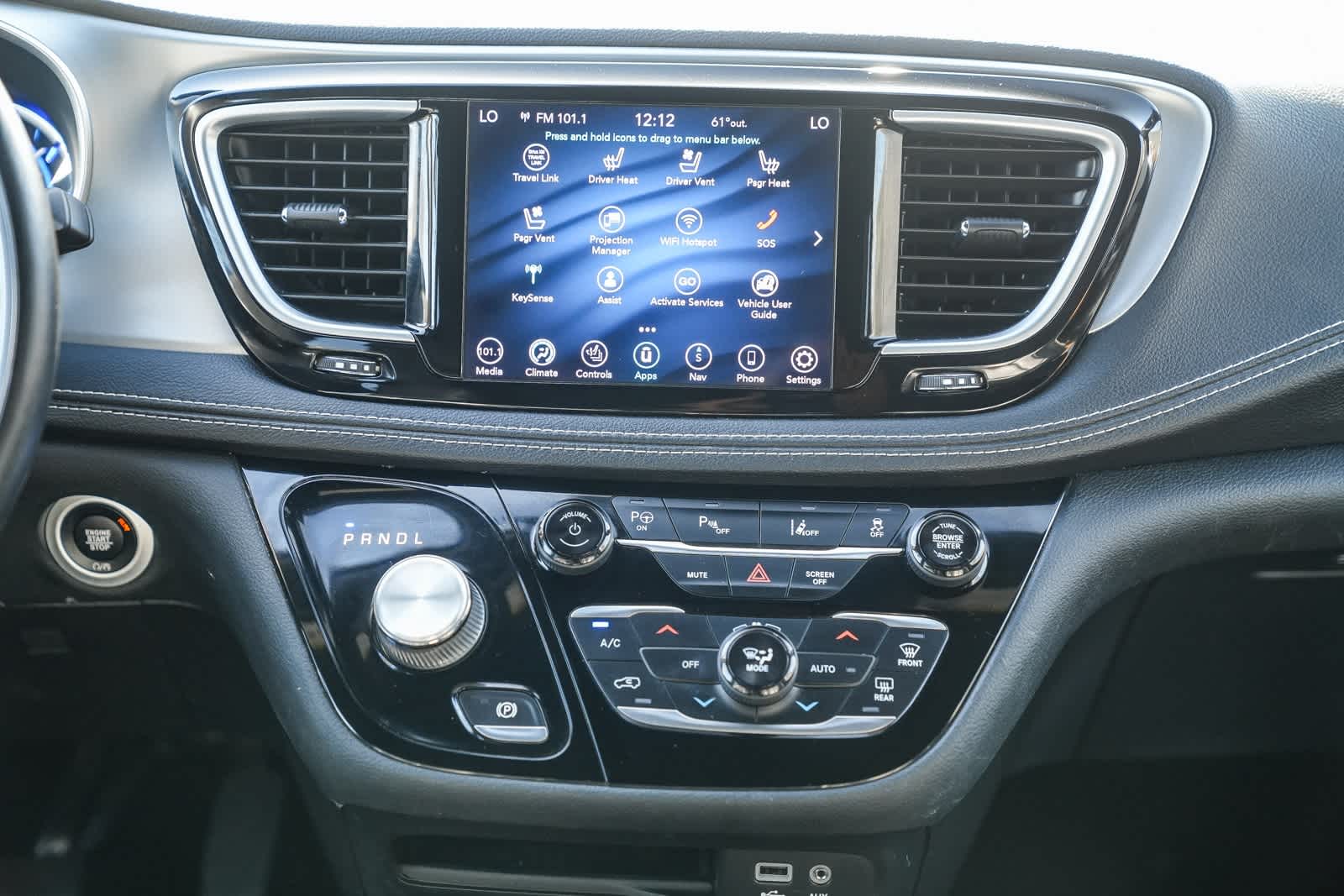 Thumbnail: 2020 Chrysler Pacifica - 11