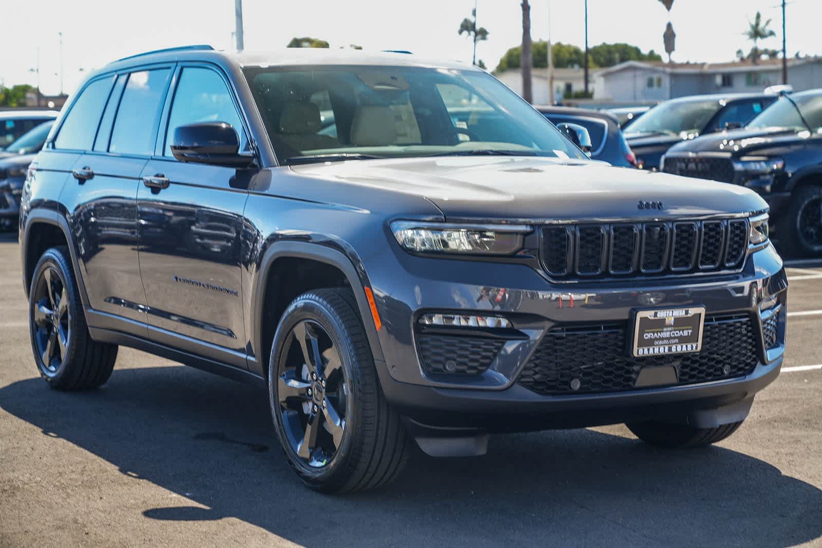 Thumbnail: 2025 Jeep Grand Cherokee - 3