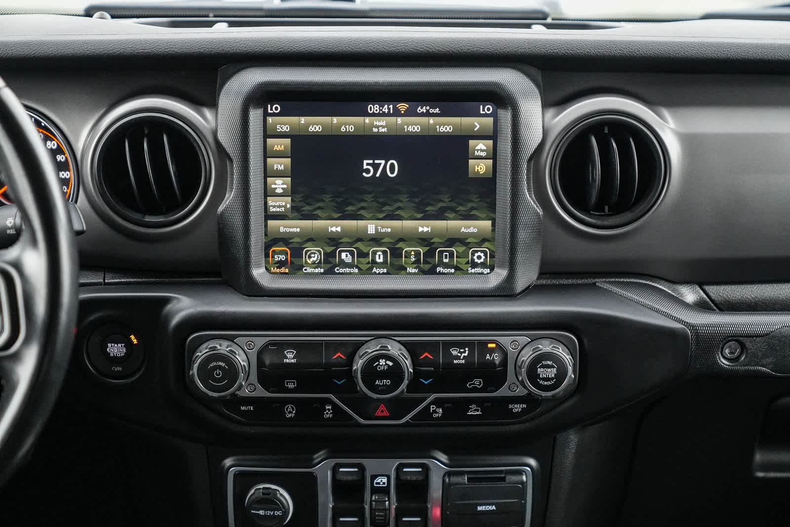 Thumbnail: 2021 Jeep Gladiator - 13