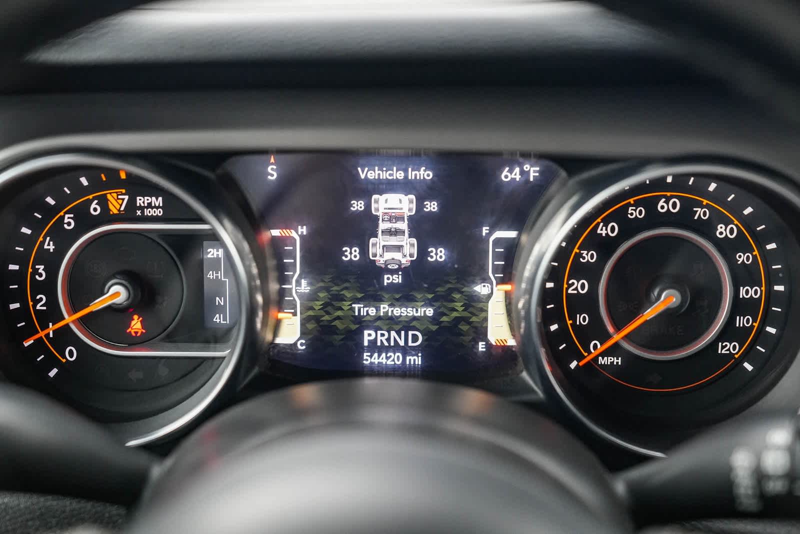 Thumbnail: 2021 Jeep Wrangler - 21