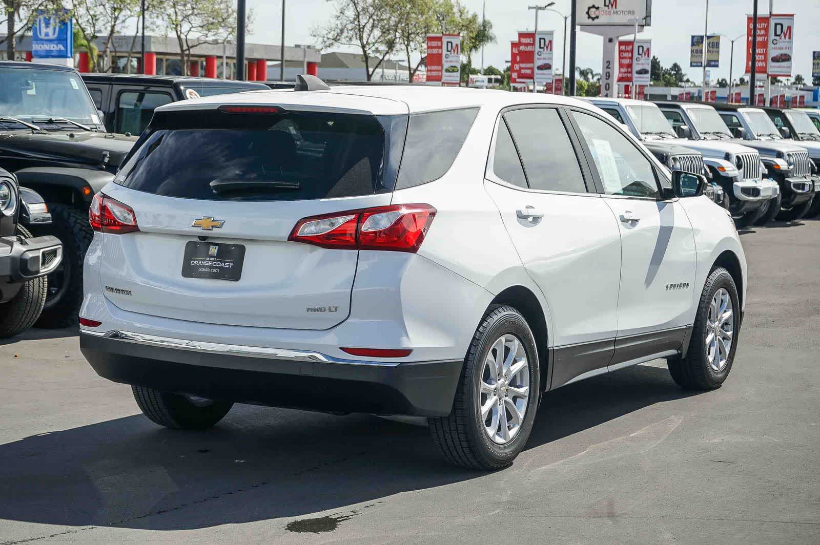 Thumbnail: 2021 Chevrolet Equinox - 4