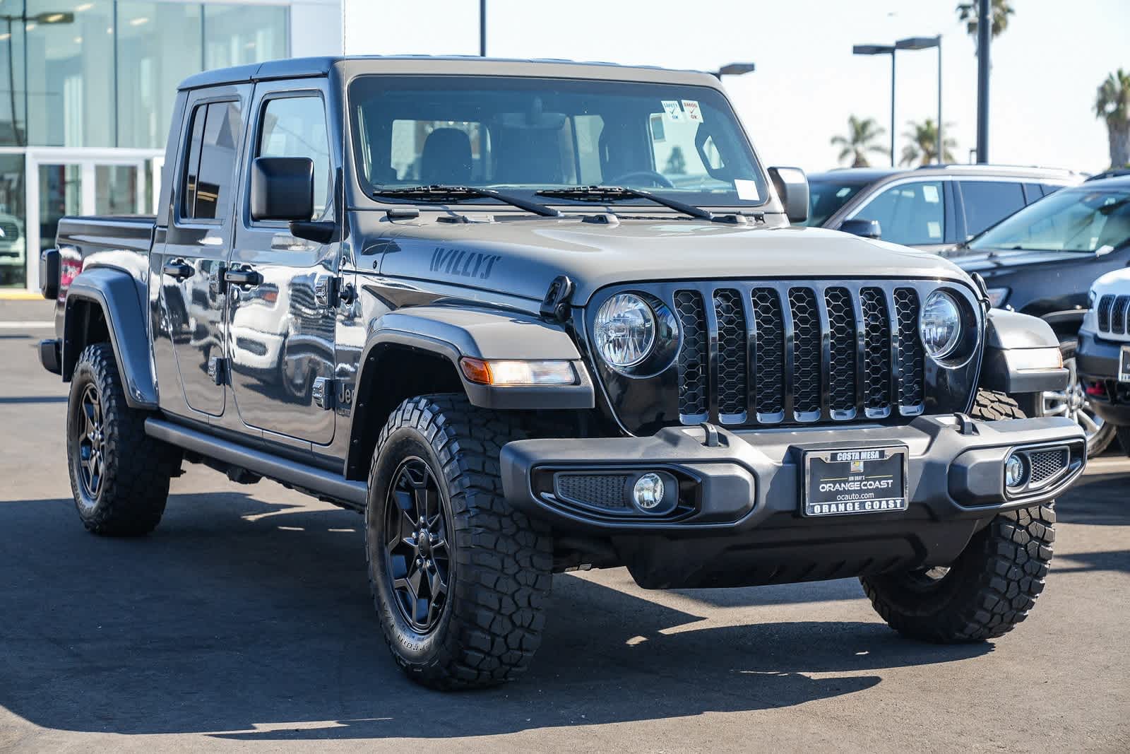 Thumbnail: 2021 Jeep Gladiator - 3