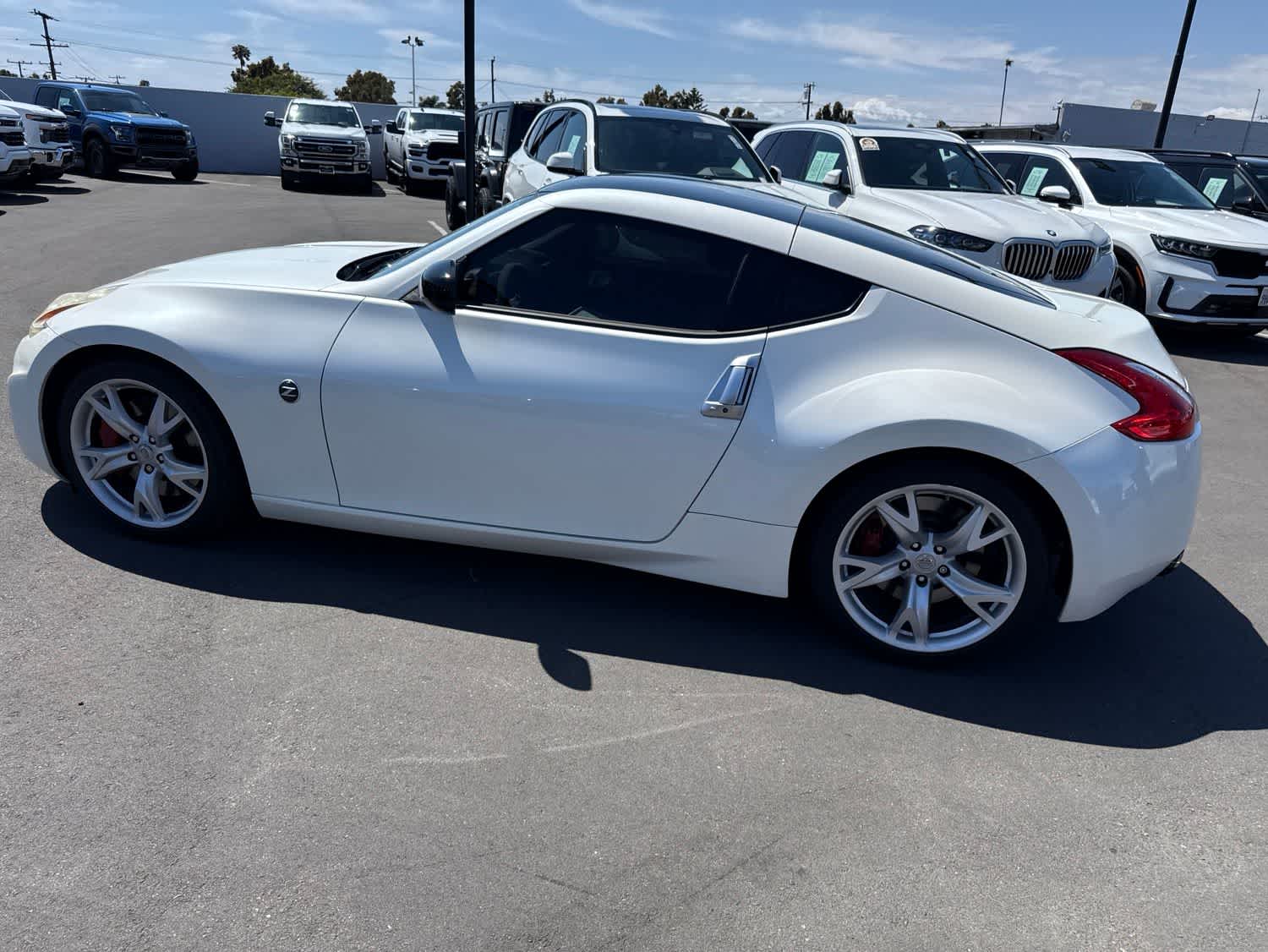 Thumbnail: 2013 Nissan Z - 29