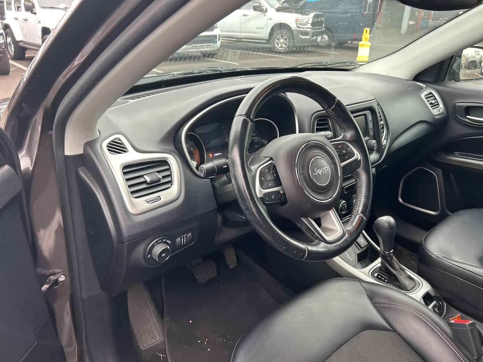 Thumbnail: 2017 Jeep Compass - 7