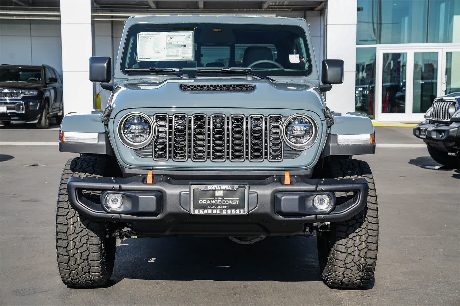 Thumbnail: 2026 Jeep Gladiator - 2