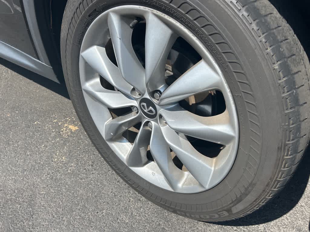 Thumbnail: 2021 INFINITI QX50 - 10