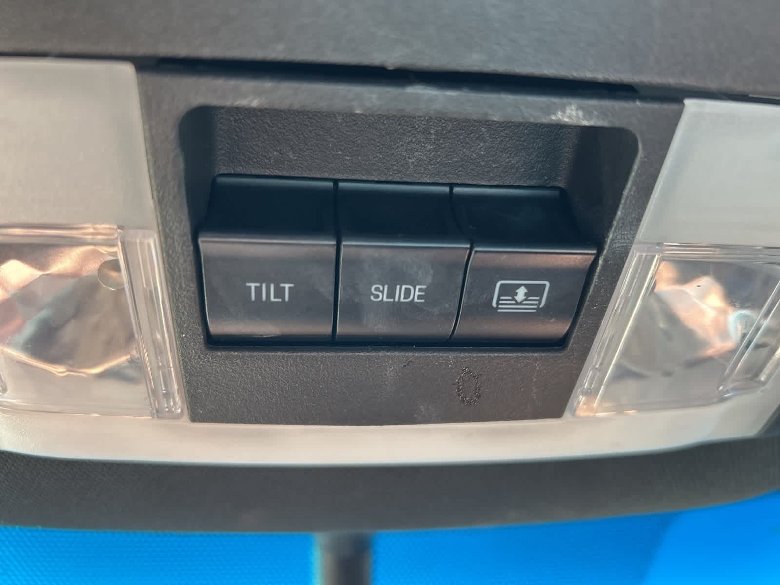 Thumbnail: 2017 Ford Explorer - 51