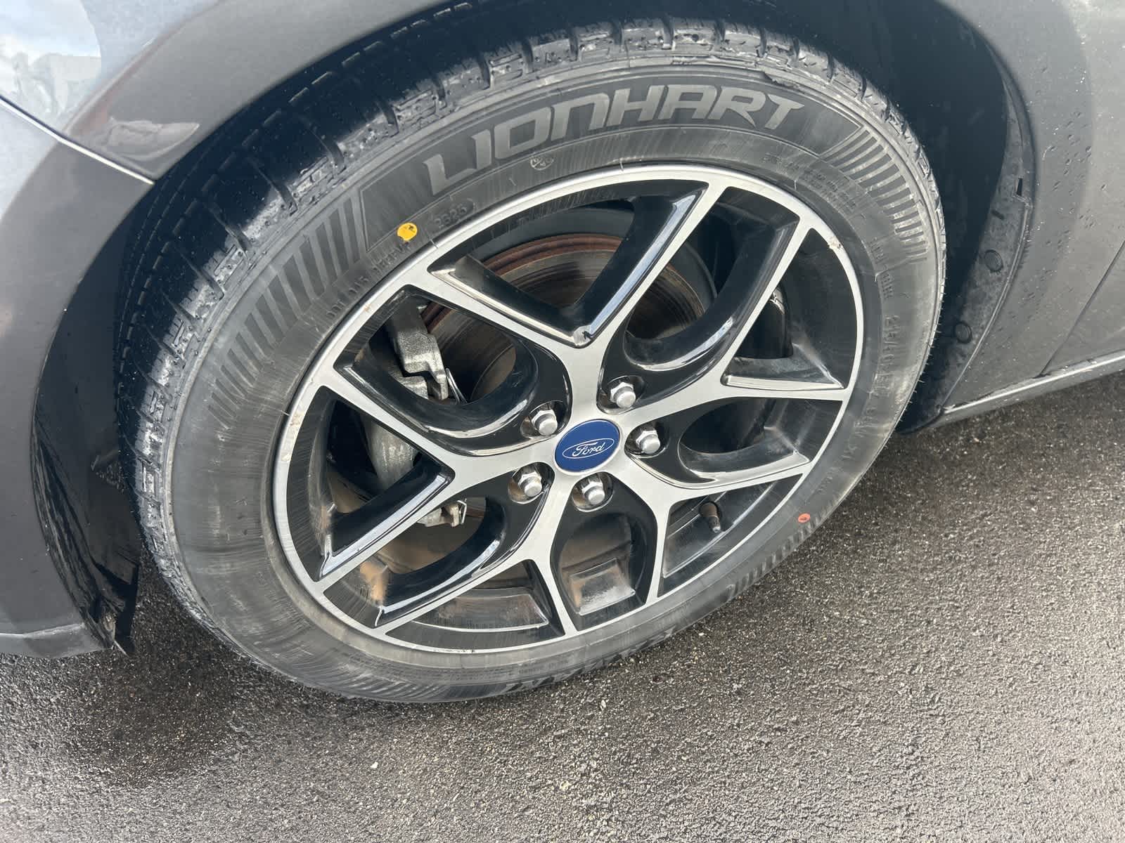 Thumbnail: 2018 Ford Focus - 14