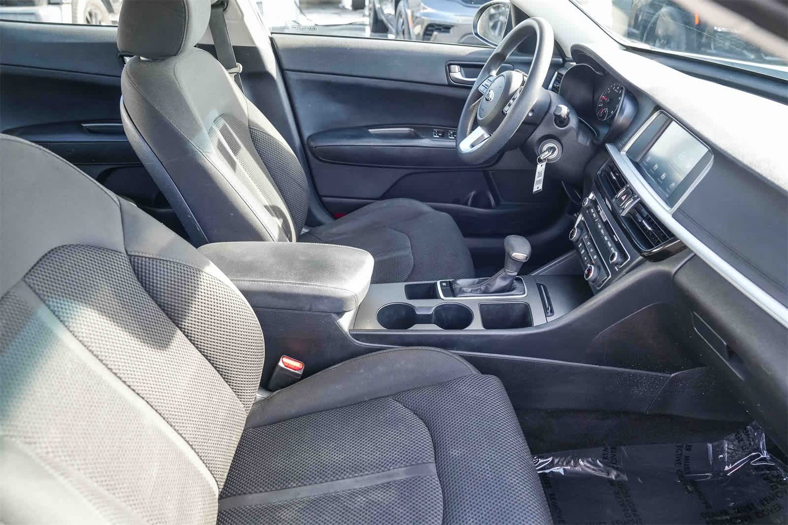 Thumbnail: 2020 Kia Optima - 14