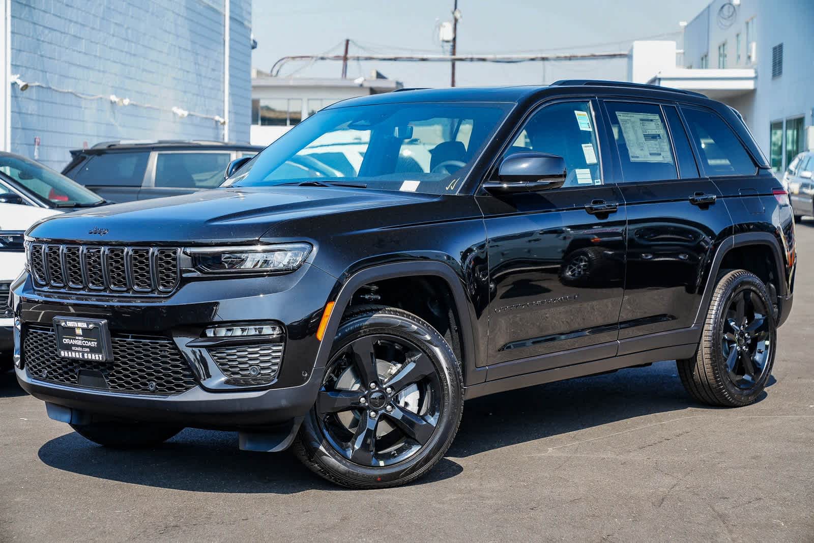 Thumbnail: 2025 Jeep Grand Cherokee - 1