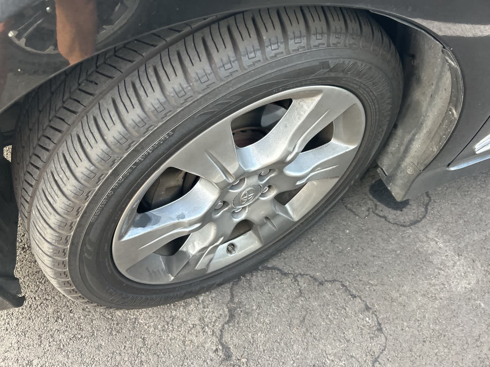 Thumbnail: 2011 Toyota Sienna - 4