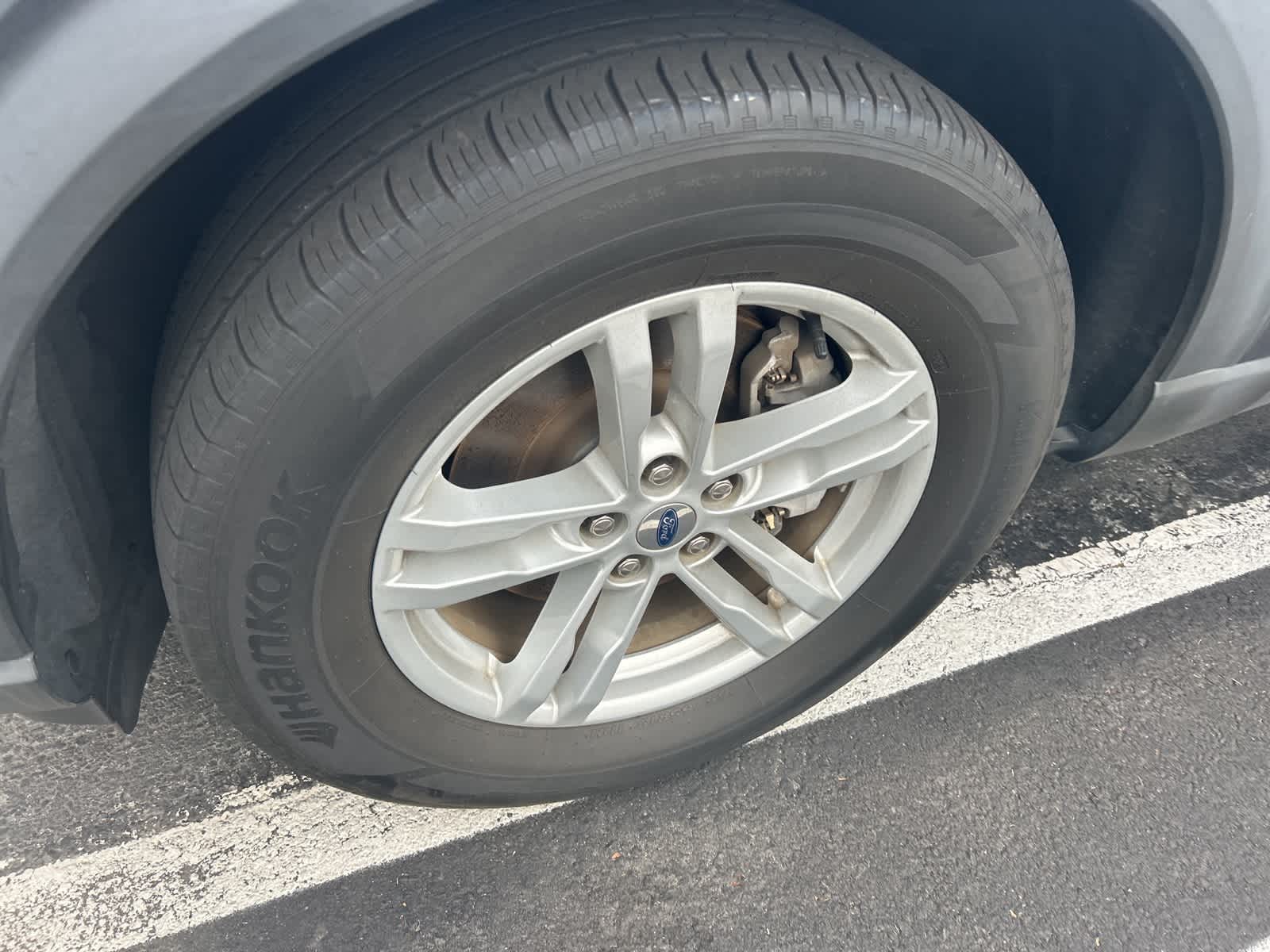 Thumbnail: 2022 Ford Explorer - 11