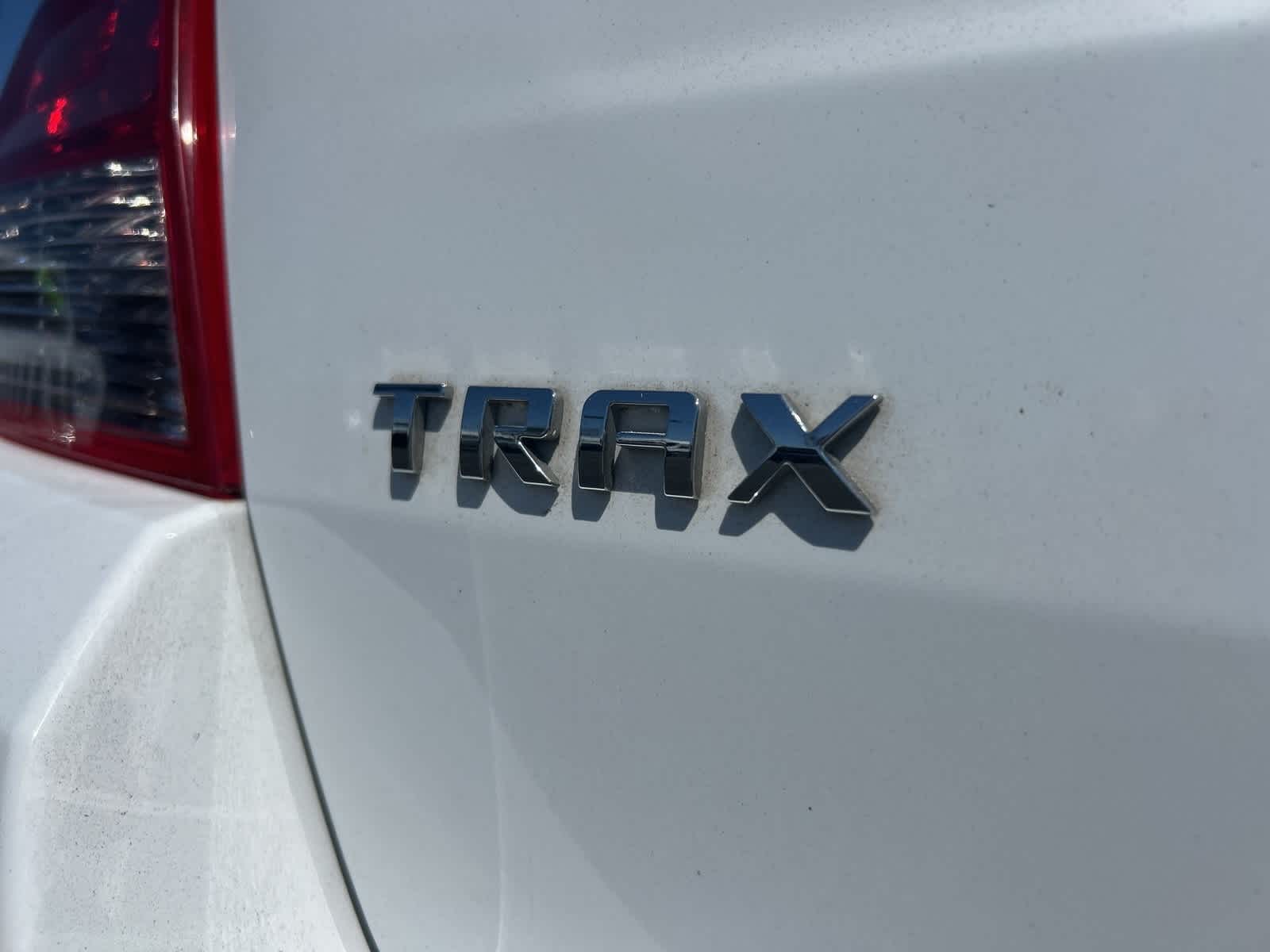 Thumbnail: 2022 Chevrolet Trax - 16
