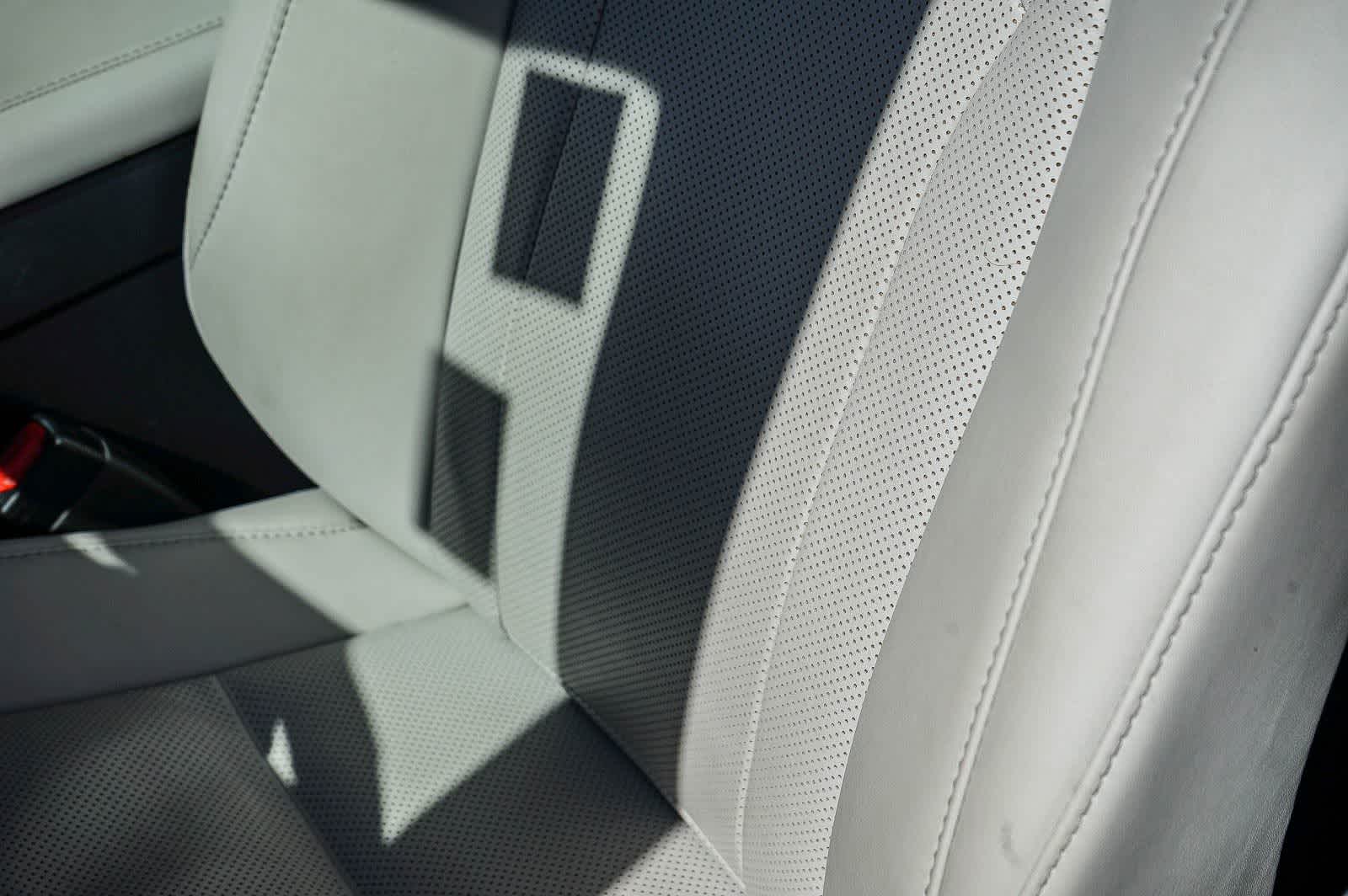 Thumbnail: 2022 Lexus RX - 20