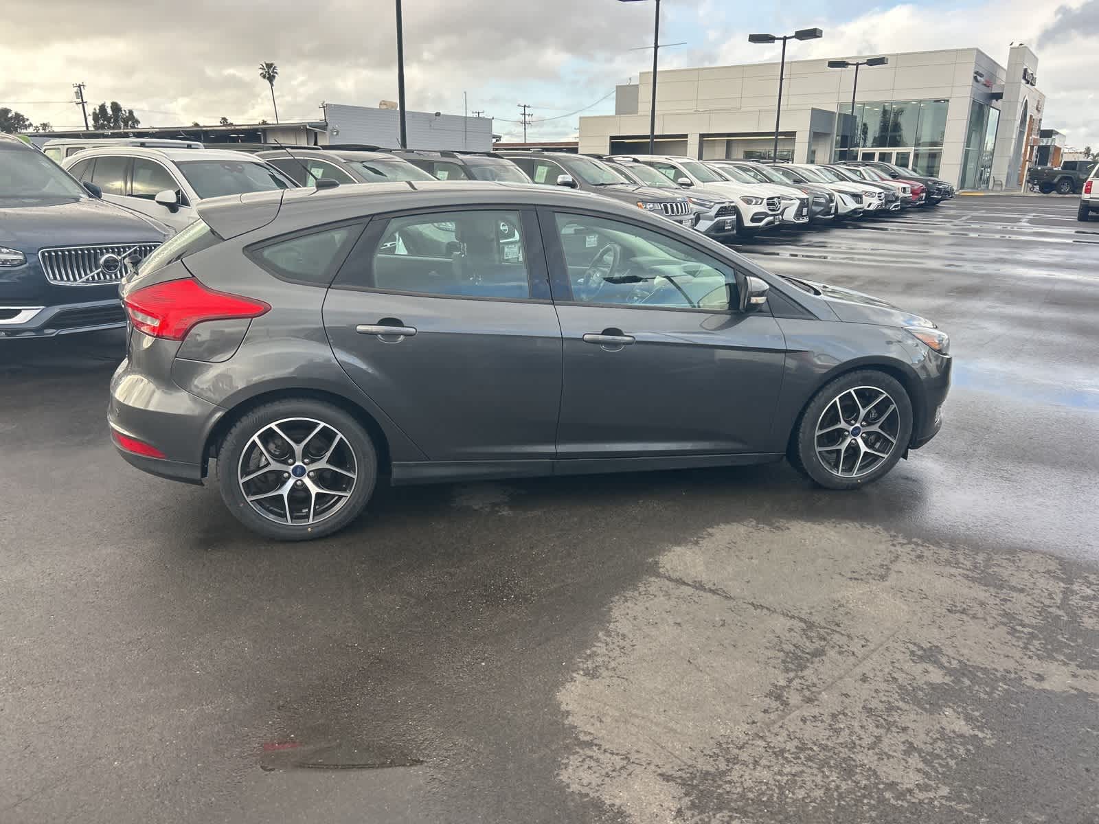 Thumbnail: 2018 Ford Focus - 9