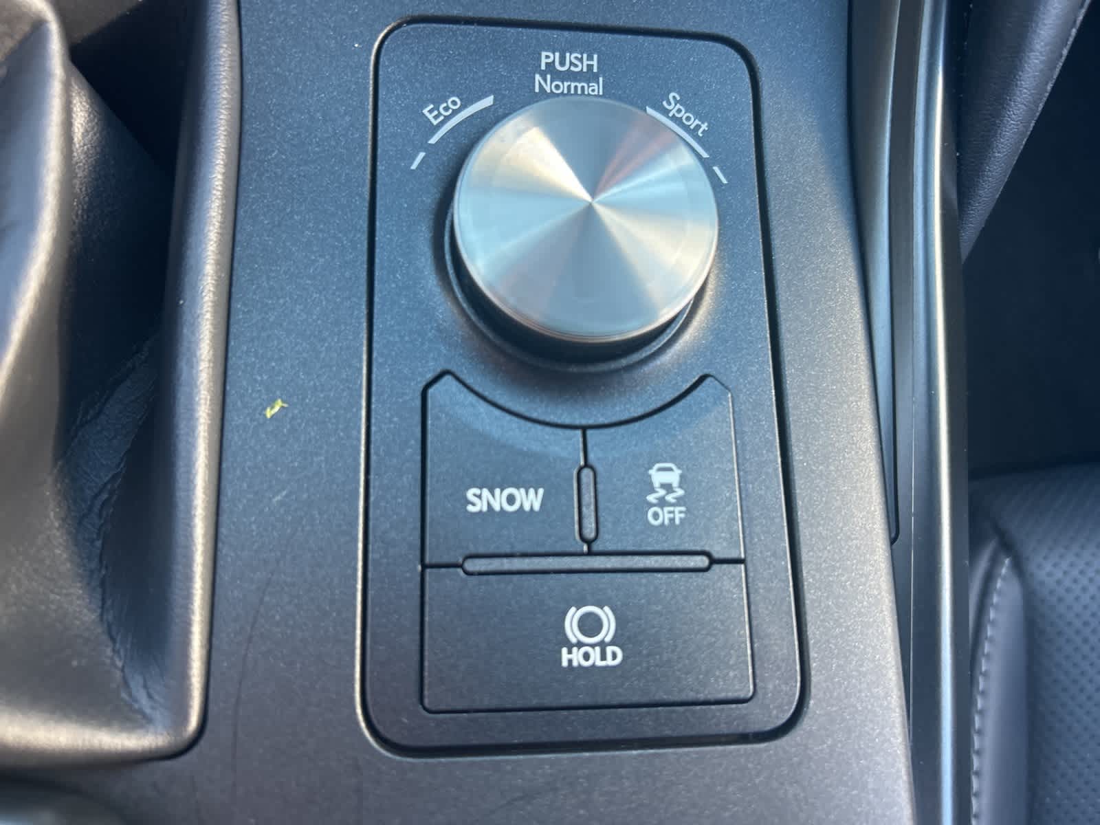 Thumbnail: 2023 Lexus IS - 30