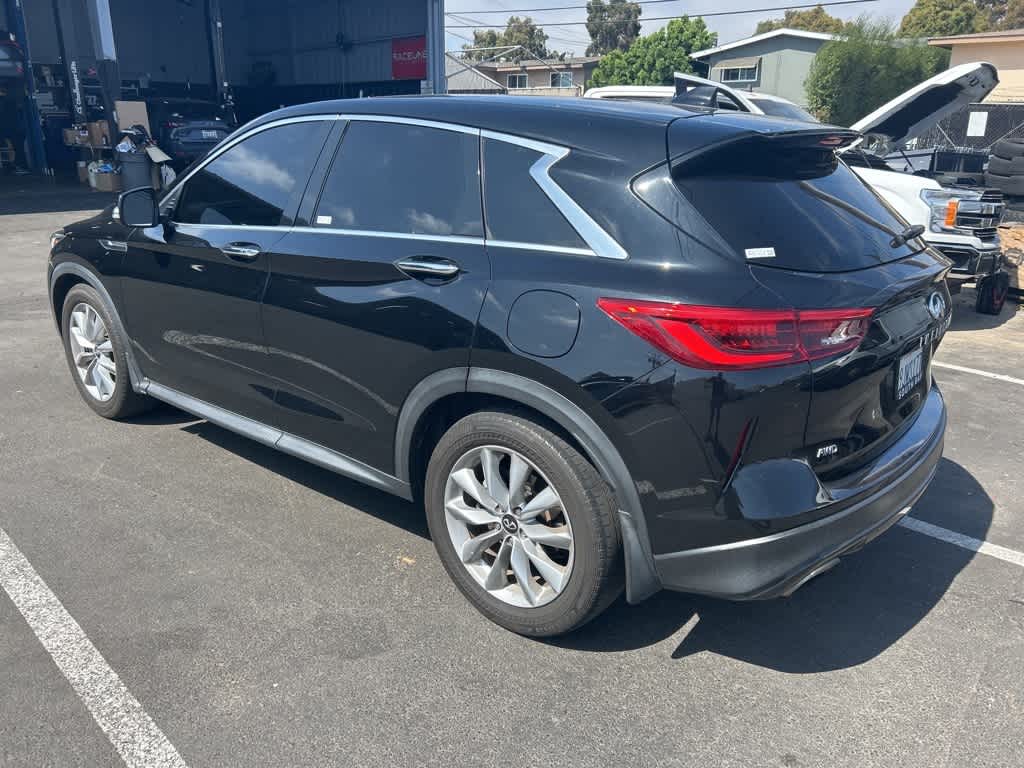 Thumbnail: 2021 INFINITI QX50 - 3