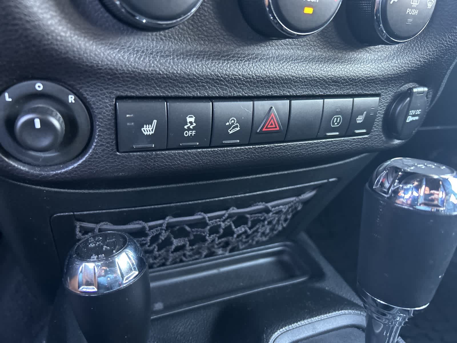 Thumbnail: 2018 Jeep Wrangler - 50