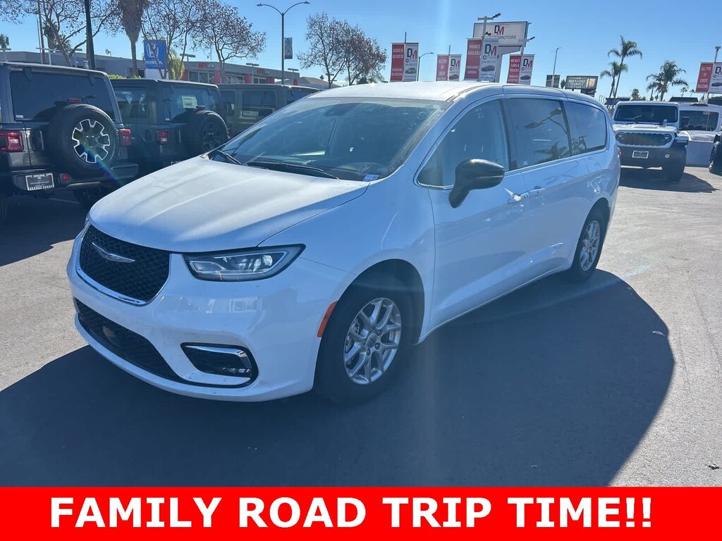 Used 2024 Chrysler Pacifica Touring L Van Passenger Van