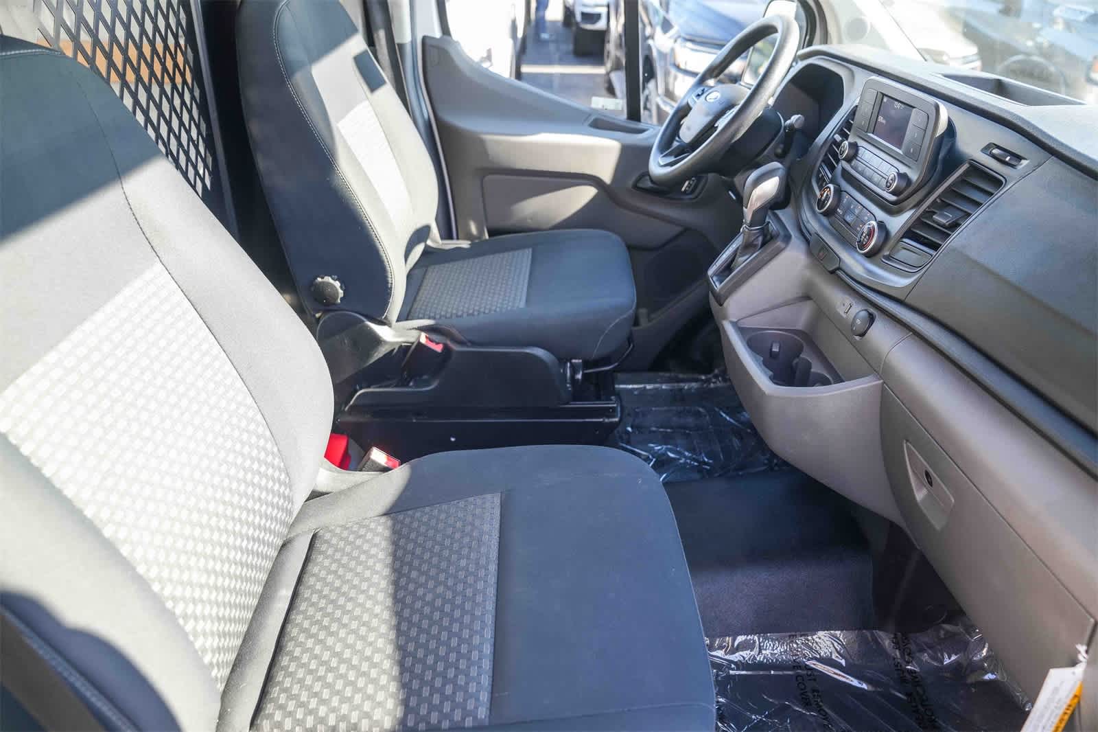 Thumbnail: 2024 Ford Transit Series - 15