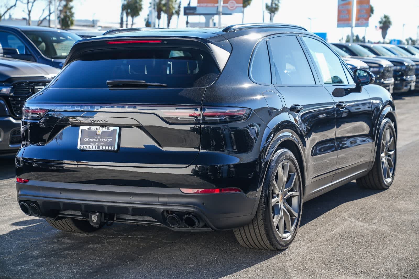 Thumbnail: 2023 Porsche Cayenne - 4