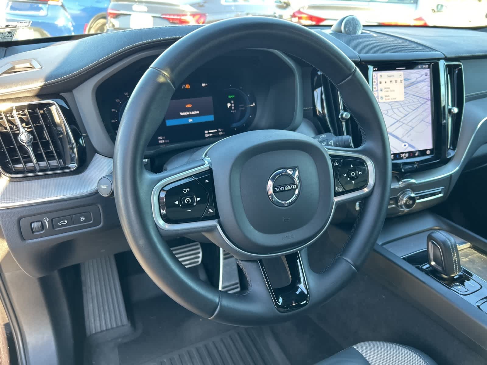 Thumbnail: 2022 Volvo XC60 - 38