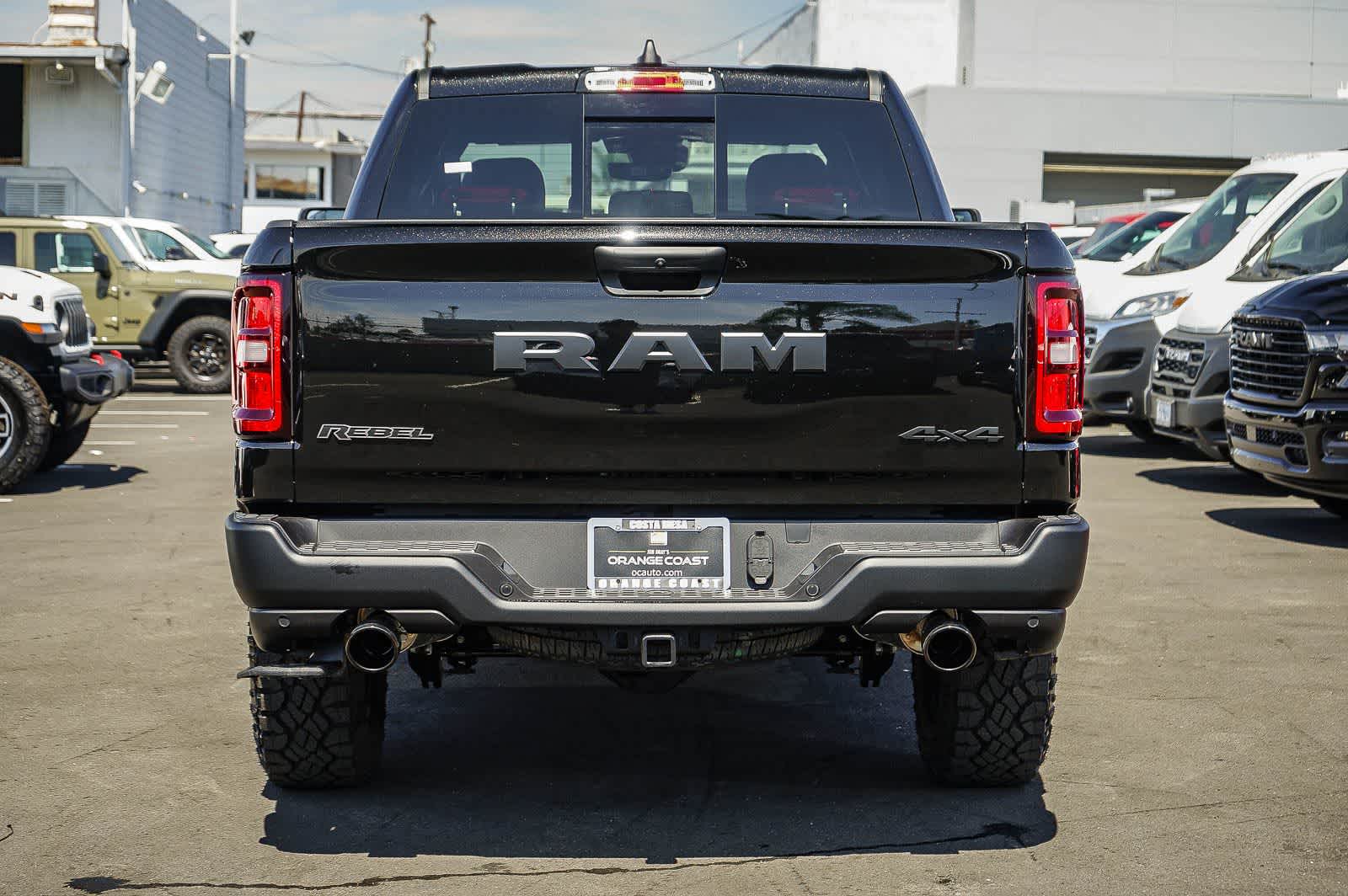 Thumbnail: 2026 RAM 1500 - 5