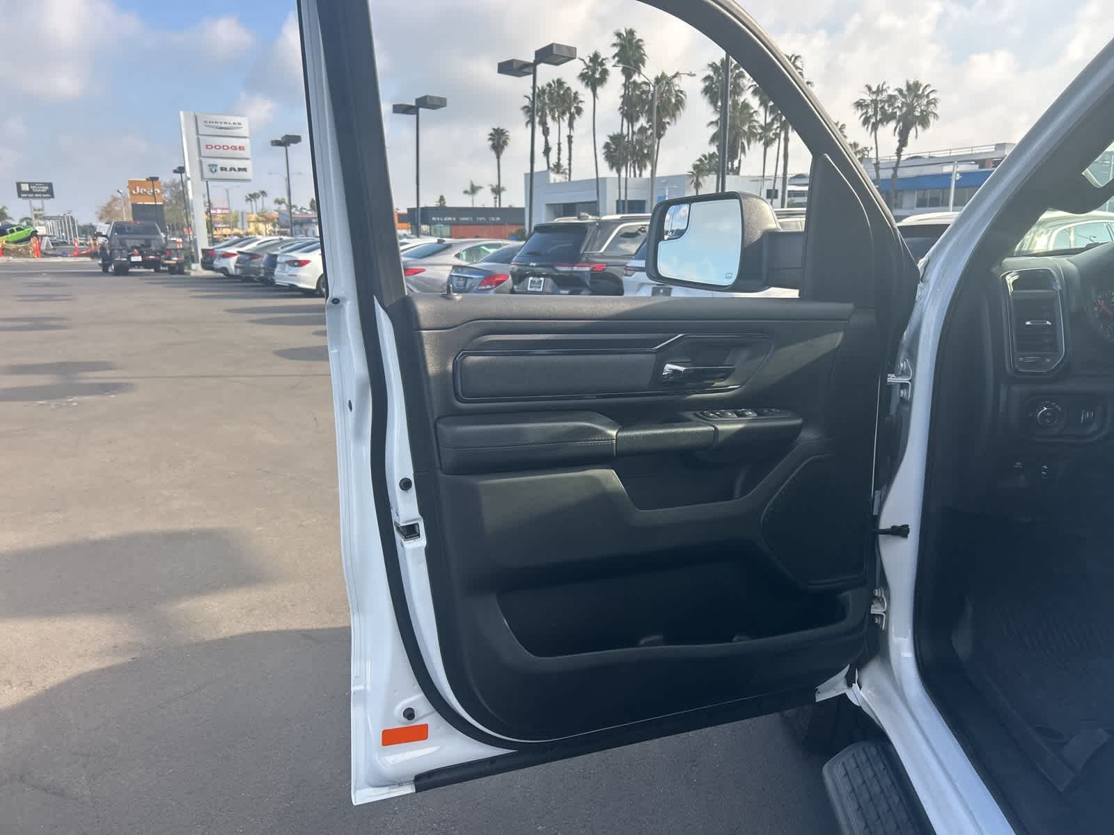 Thumbnail: 2023 RAM 1500 - 27