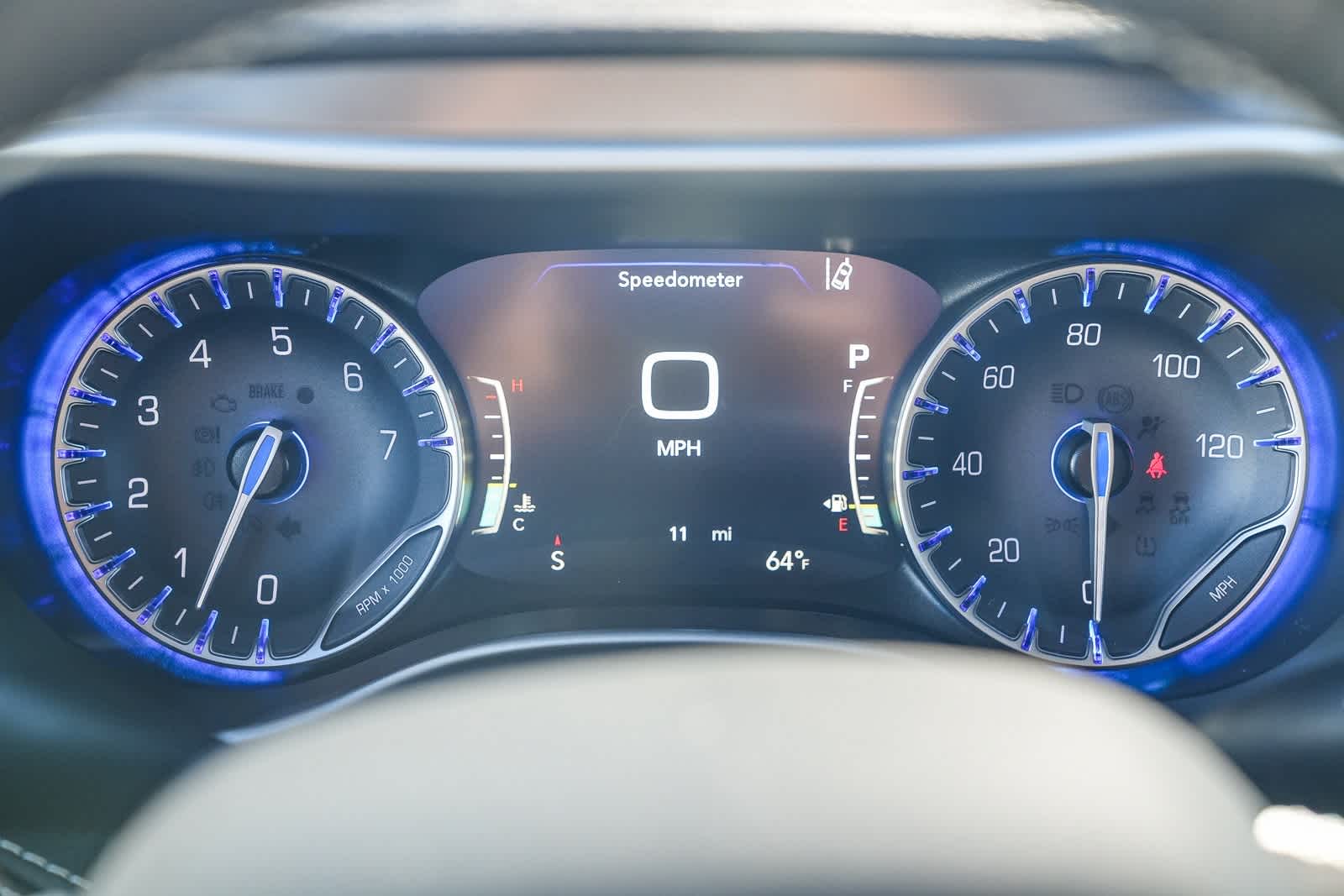 Thumbnail: 2026 Chrysler Pacifica - 24