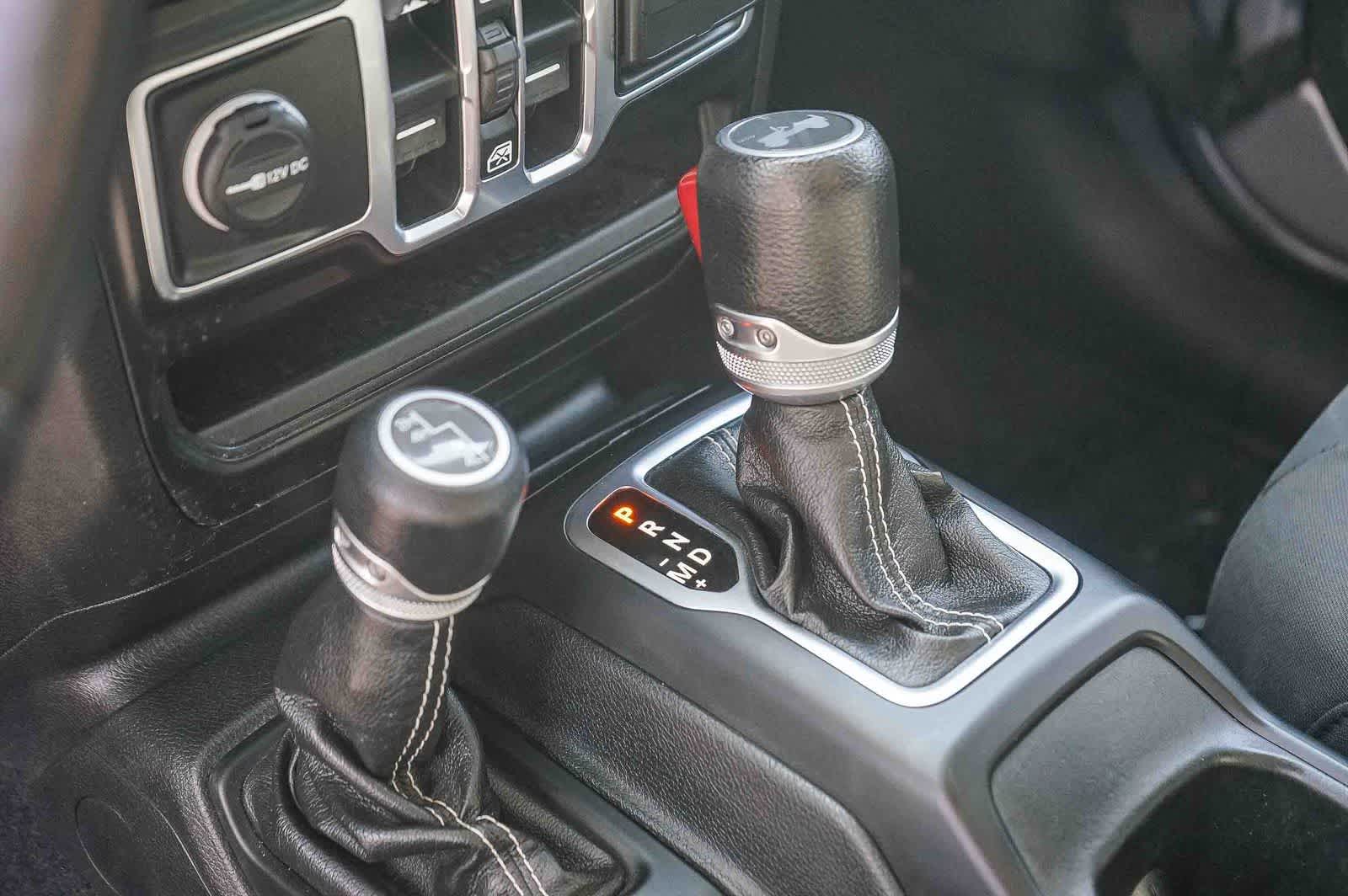 Thumbnail: 2020 Jeep Wrangler - 18