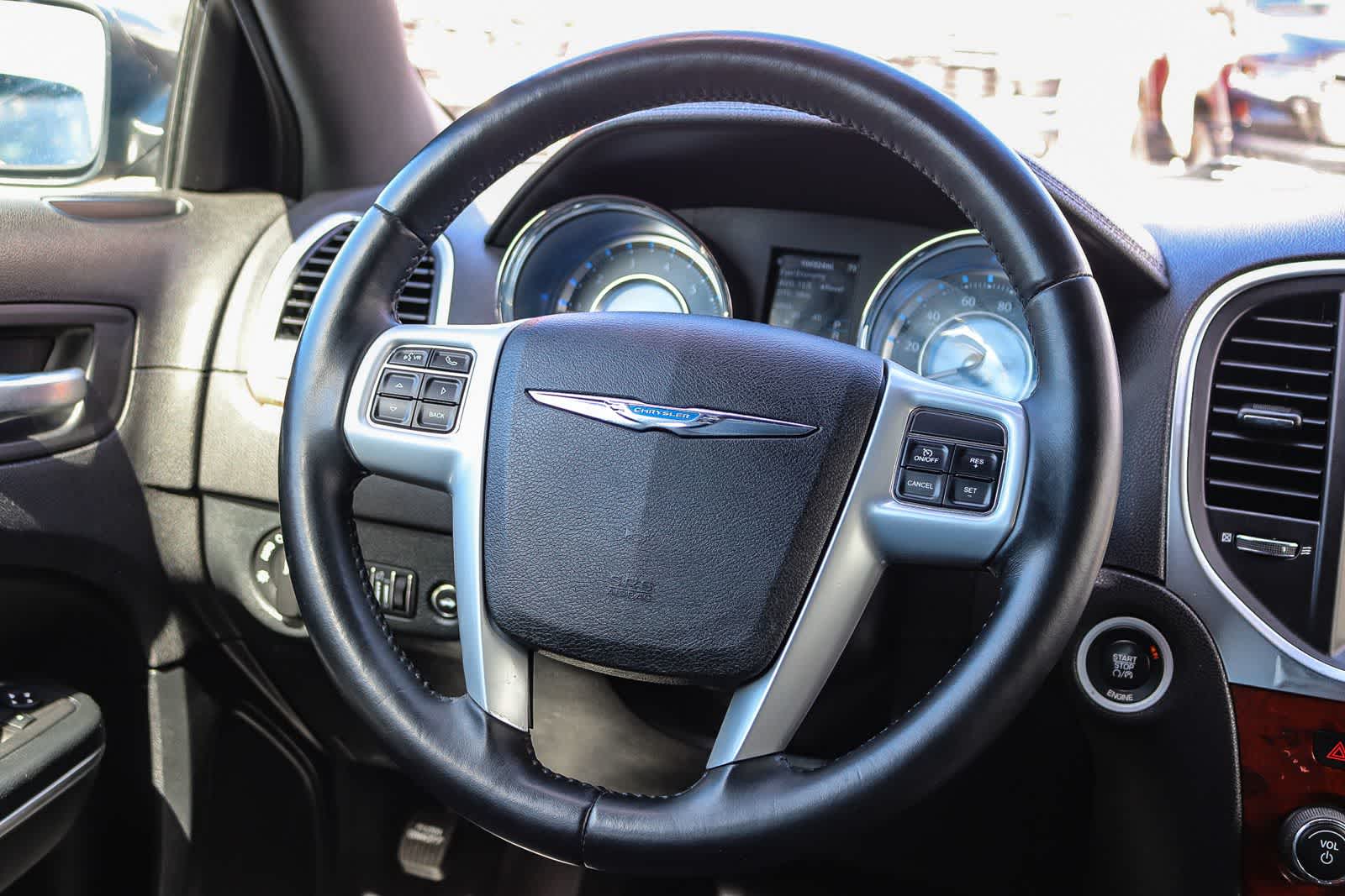 Thumbnail: 2014 Chrysler 300 - 15