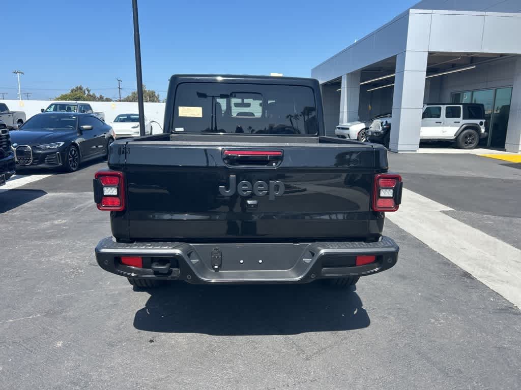 2023 Jeep Gladiator Overland 4