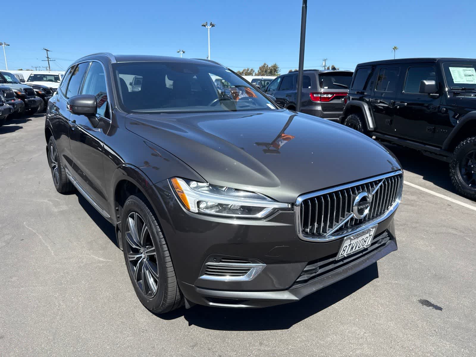 Thumbnail: 2021 Volvo XC60 - 10
