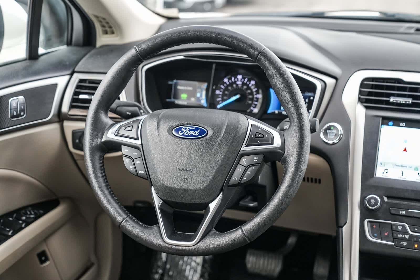 Thumbnail: 2018 Ford Fusion - 14