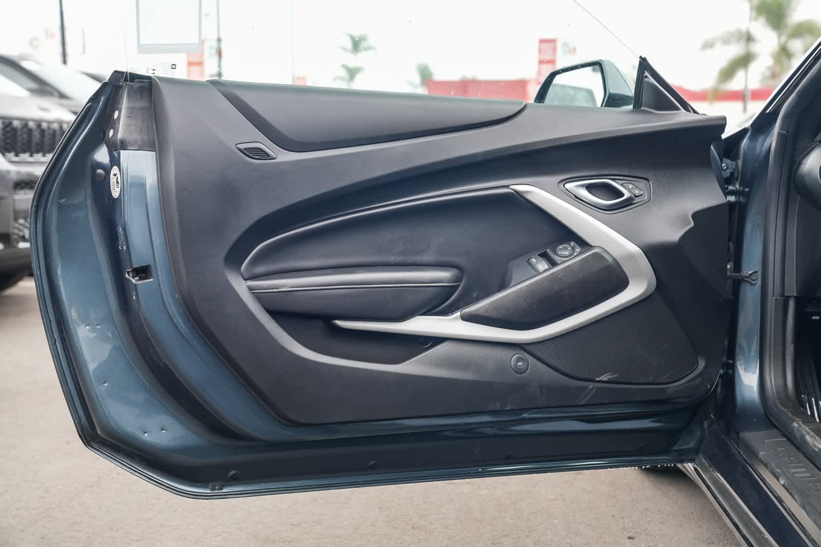 Thumbnail: 2019 Chevrolet Camaro - 20