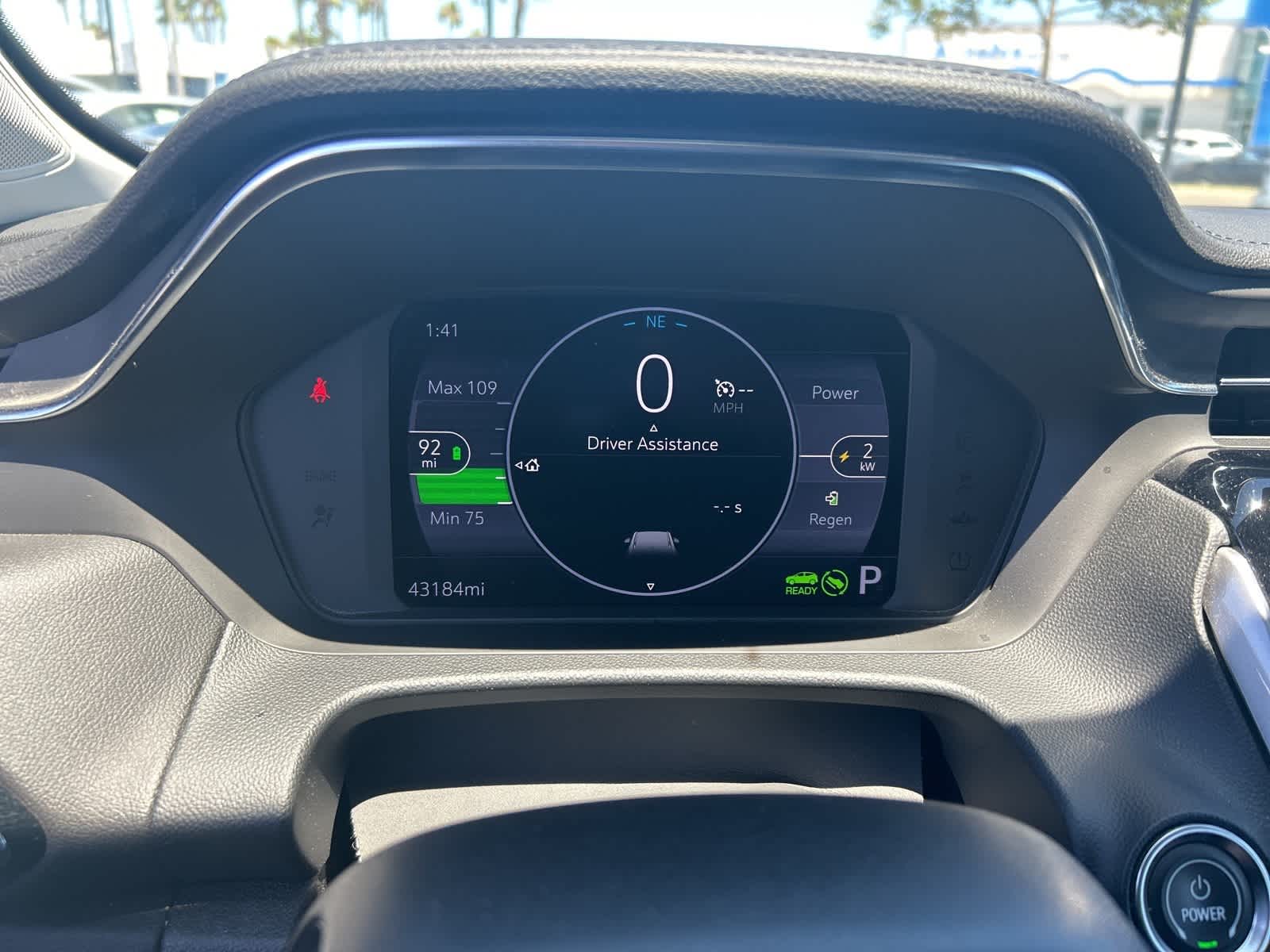 Thumbnail: 2022 Chevrolet Bolt EUV - 32
